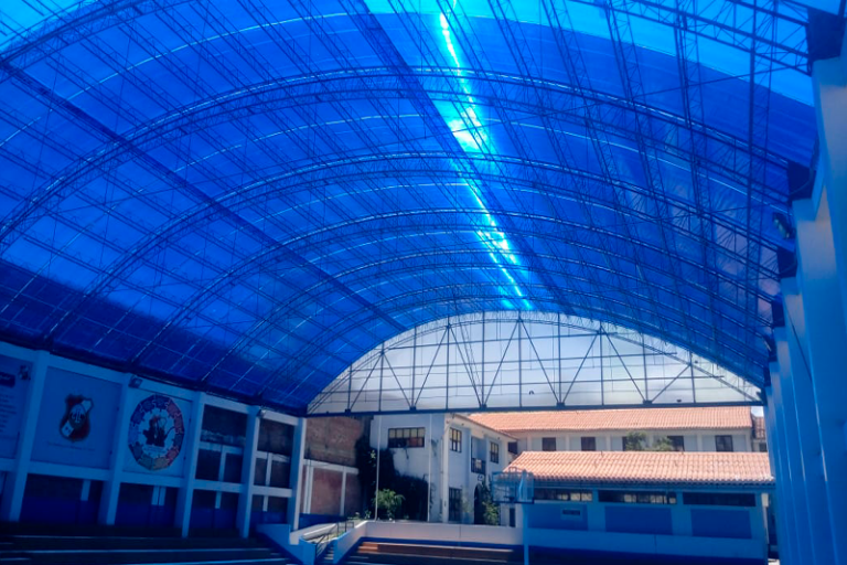 colegio emblematico en provincia